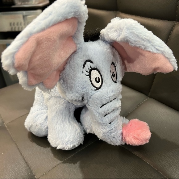 Dr. Seuss “Horton Hears a Who!” Aurora’s Plush Elephant from Beloved Book - Picture 6 of 7